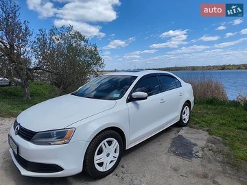 Авто Volkswagen Jetta 2011 № 8825302