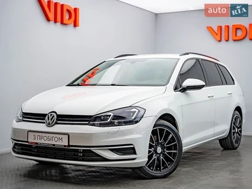 Авто Volkswagen Golf 2017 № 8825327
