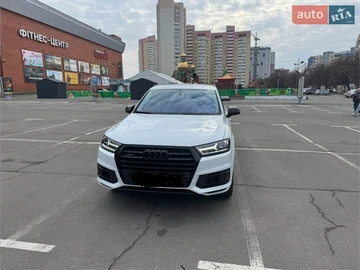Авто Audi Q7 2017 № 8825443