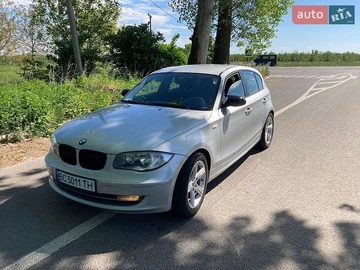 Авто BMW 1 Series 2008 № 8825564