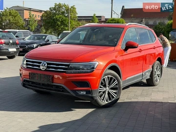 Авто Volkswagen Tiguan 2017 № 8825767