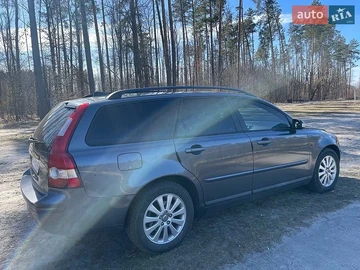 Авто Volvo V50 2007 № 8825967