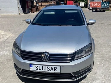 Авто Volkswagen Passat 2012 № 8825999