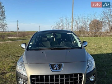 Авто Peugeot 3008 2012 № 8826100
