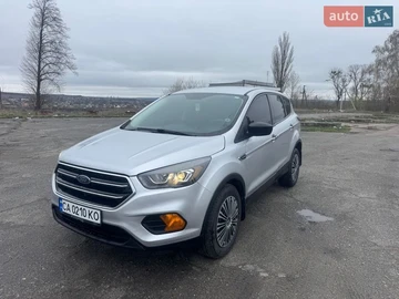 Авто Ford Escape 2019 № 8826101