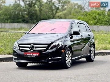 Авто Mercedes B-Class 2017 № 8826106