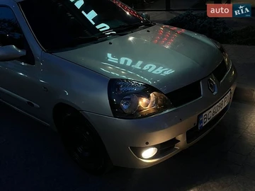 Авто Renault Clio 2006 № 8826772