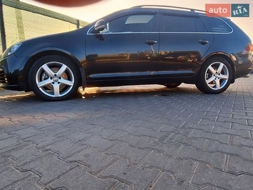 Авто Volkswagen Jetta 2013 № 8827086