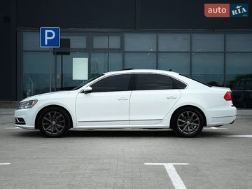 Авто Volkswagen Passat 2015 № 8827194