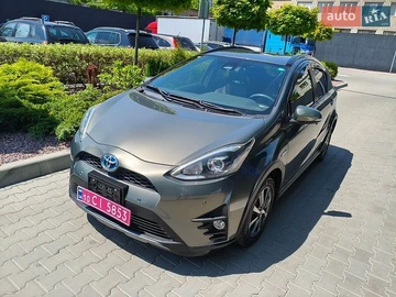 Авто Toyota Aqua 2019 № 8827206