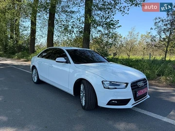 Авто Audi A4 2015 № 8827212