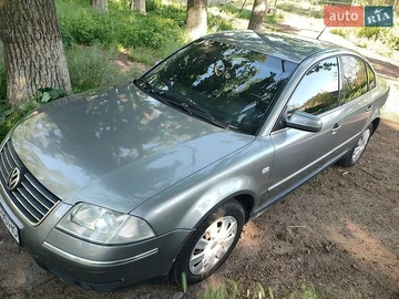 Авто Volkswagen Passat 2003 № 8827548