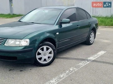 Авто Volkswagen Passat 1999 № 8827554