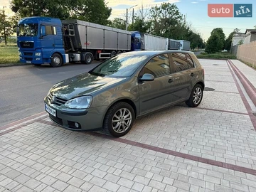 Авто Volkswagen Golf 2005 № 8827660