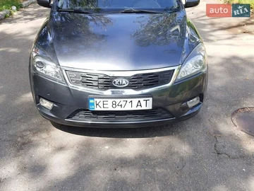 Авто KIA Ceed 2009 № 8827707