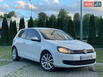 Авто Volkswagen Golf 2010 № 8827711