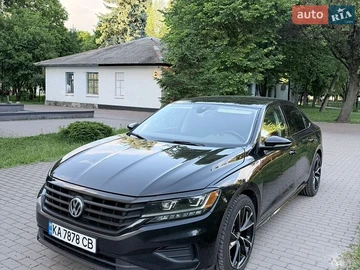 Авто Volkswagen Passat 2020 № 8828333