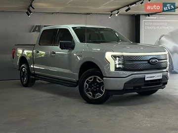 Авто Ford F-150 2023 № 8828384
