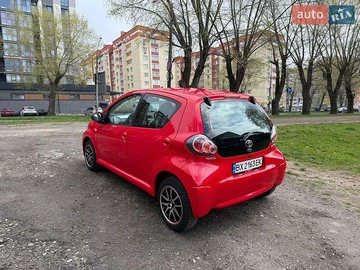 Авто Toyota Aygo 2012 № 8828400