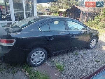 Авто Toyota Avensis 2011 № 8828413