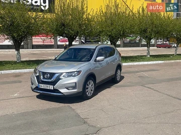 Авто Nissan Rogue 2017 № 8828482