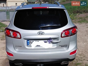 Авто Hyundai Santa Fe 2011 № 8828484
