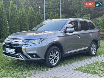 Авто Mitsubishi Outlander 2021 № 8828566