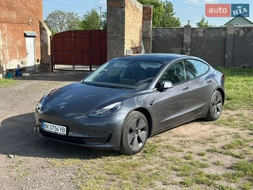 Авто Tesla Model 3 2023 № 8828896