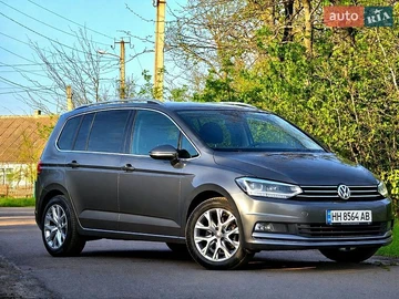 Авто Volkswagen Touran 2019 № 8828907