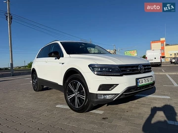 Авто Volkswagen Tiguan 2016 № 8828912