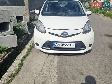 Авто Toyota Aygo 2012 № 8829133