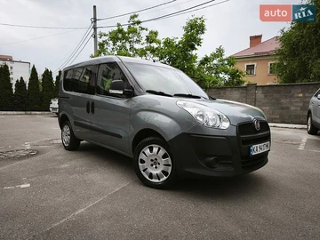 Авто Fiat Doblo Panorama 2010 № 8829135