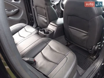 Авто Chevrolet Volt 2018 № 8829361