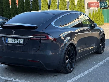 Авто Tesla Model X 2017 № 8829362