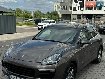 Авто Porsche Cayenne 2015 № 8829459