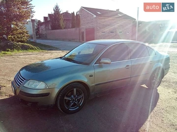Авто Volkswagen Passat 2001 № 8829501