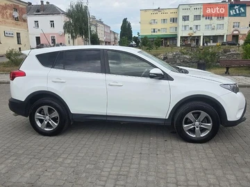 Авто Toyota Rav4 2012 № 8829775