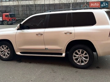 Авто Toyota Land Cruiser 2020 № 8829995