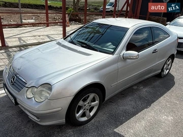Авто Mercedes C-Class 2002 № 8830002