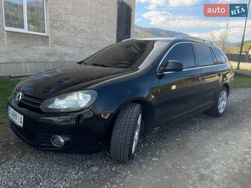 Авто Volkswagen Golf 2010 № 8830173