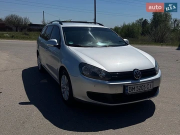 Авто Volkswagen Golf 2010 № 8830338