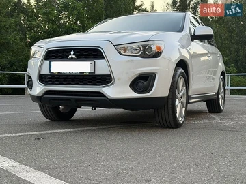 Авто Mitsubishi Outlander 2014 № 8830456