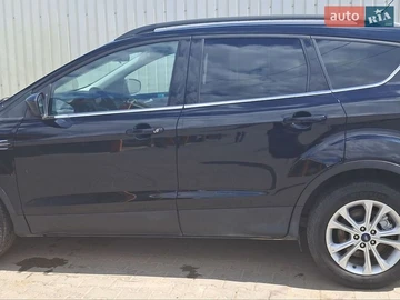 Авто Ford Escape 2016 № 8830458
