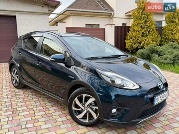 Авто Toyota Aqua 2017 № 8830478