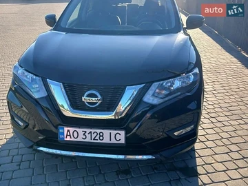 Авто Nissan Rogue 2018 № 8830481
