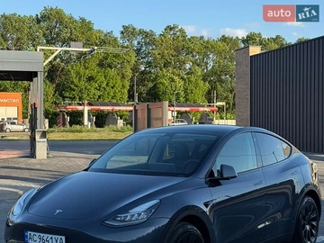 Авто Tesla Model Y 2023 № 8830686