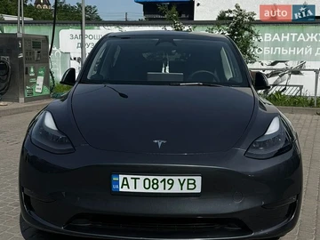 Авто Tesla Model Y 2023 № 8830766