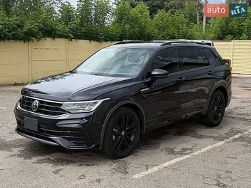 Авто Volkswagen Tiguan 2021 № 8830767