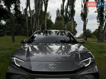 Авто Toyota Camry 2025 № 8830775