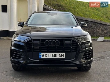 Авто Audi Q7 2022 № 8830948